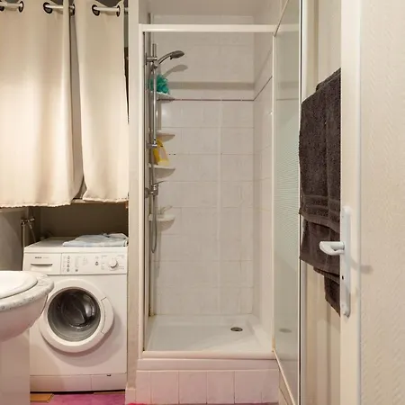 아파트 Au Mans 38 M² Avec Vue 르망